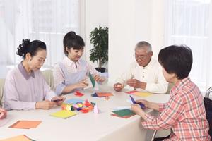 目立たない矯正は博多の矯正歯科へ